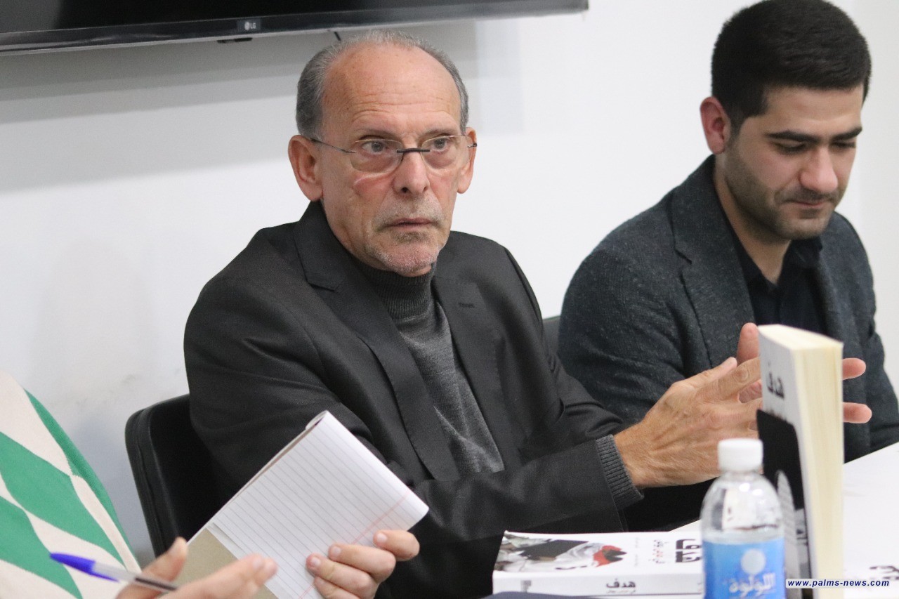 فييرا يوقع " هدف في مرمى بوش"